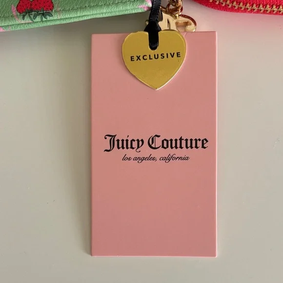 ☀️Juicy Couture Exclusive Strawberry Print Card Holder & Strawberry Coin Pouch - Picture 9 of 9